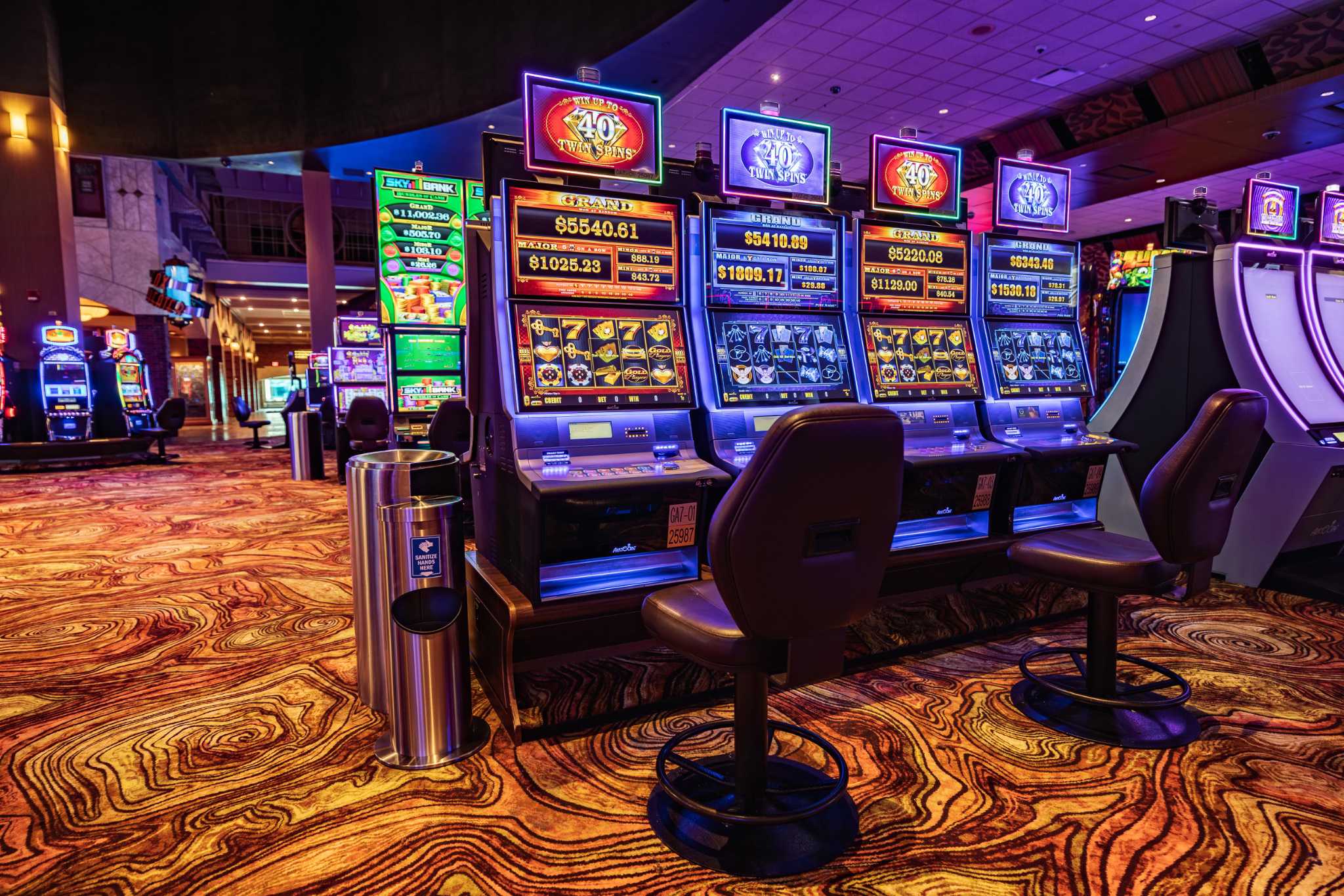 Slot Makinelerinde Uzmanlaşma: İpuçları ve Teknikler